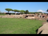 04989 ostia - regio i - insula xix - aula dei mensores (i,xix,3) - bli ri terme del mitra ri nordosten.jpg